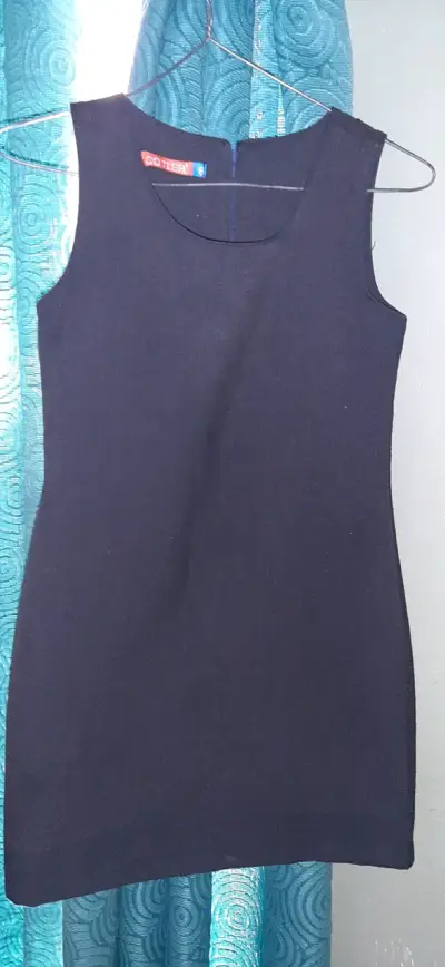 Pack 2 blusas  y camisas escolares blancas y jumpe - miniatura 3
