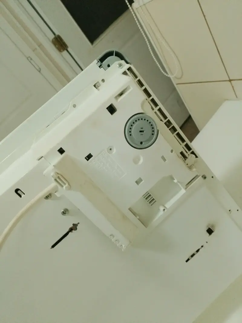 Calefactor eléctrico de pared - 3