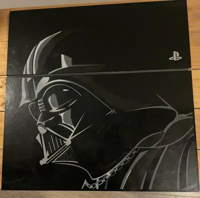 Consola PS4 con juegos y volante - miniatura 2