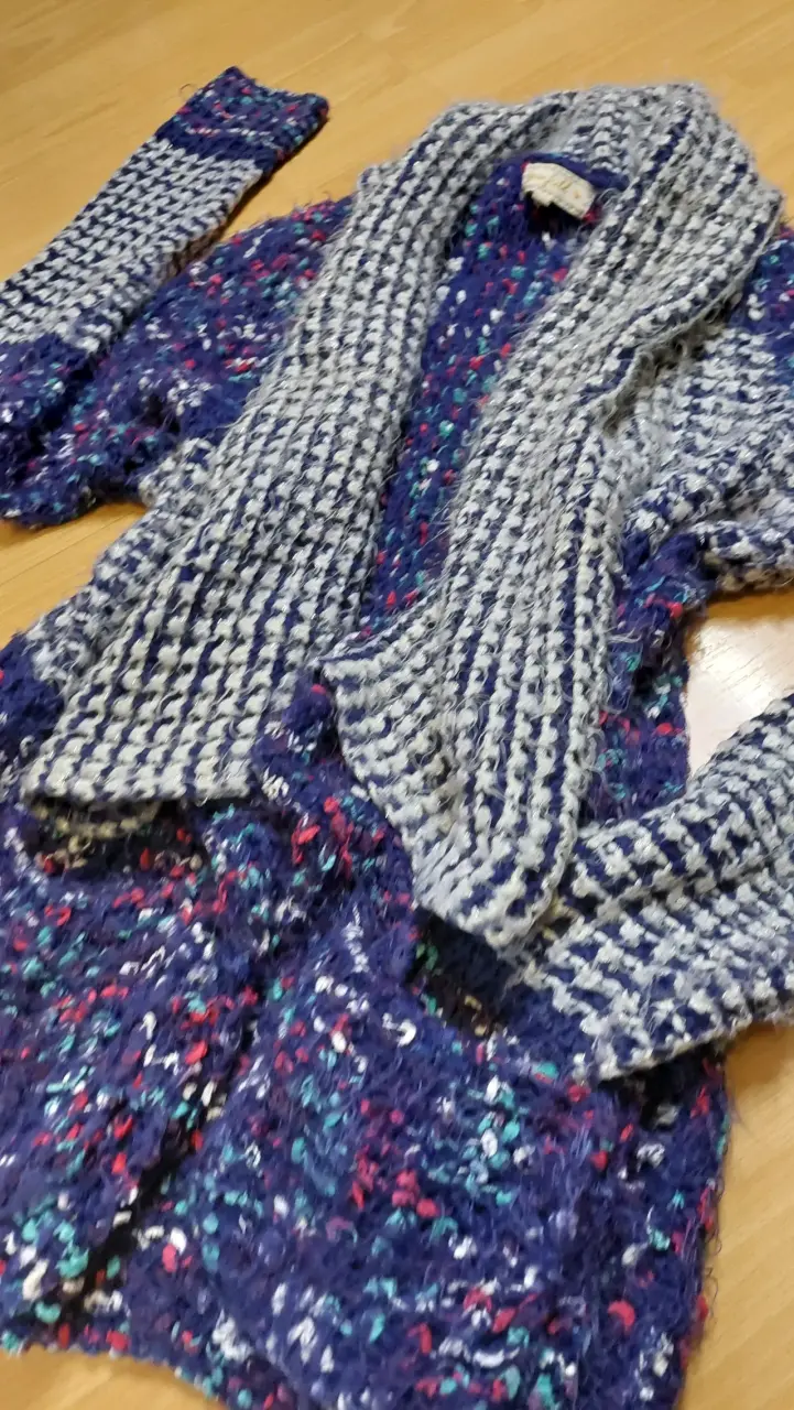 Cardigan tejido azul y gris - 2