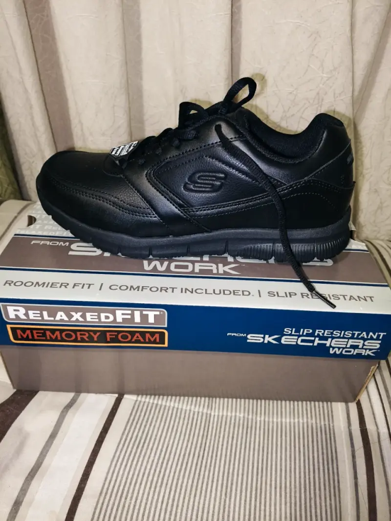 Zapatillas Skechers negras - 3
