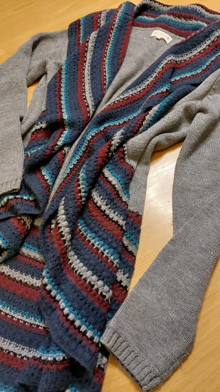 Cárdigan gris con rayas multicolor - 2