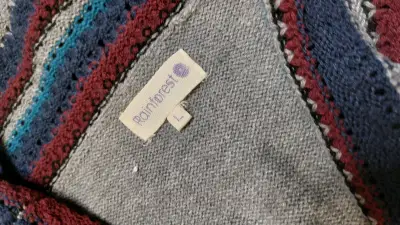 Cárdigan gris con rayas multicolor - miniatura 3
