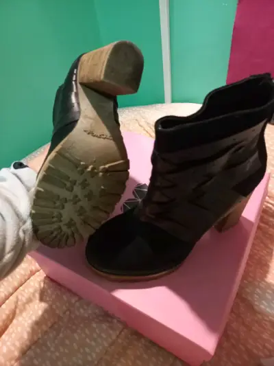 zapatos marca exótica 100% de cuero - miniatura 5