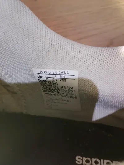 Zapatillas deportivas blancas con negro - miniatura 4
