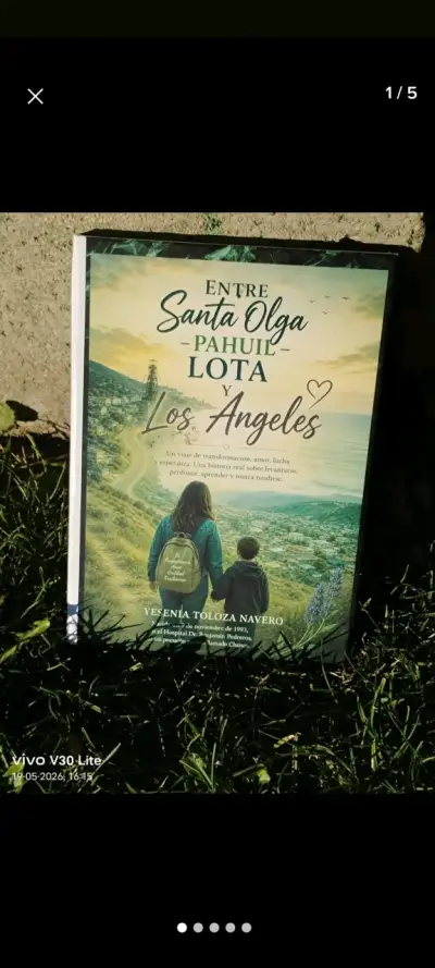 Libro Entre Santa Olga y Los Angeles - miniatura 2