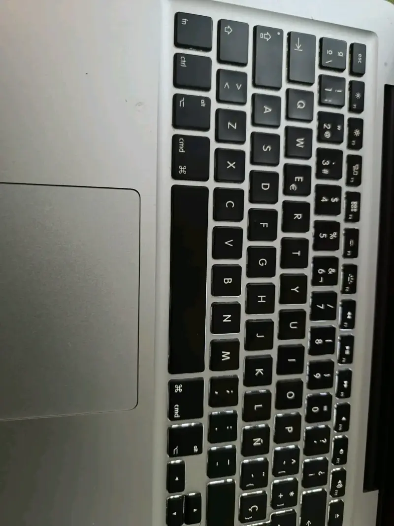 Laptop MacBook usado - 4
