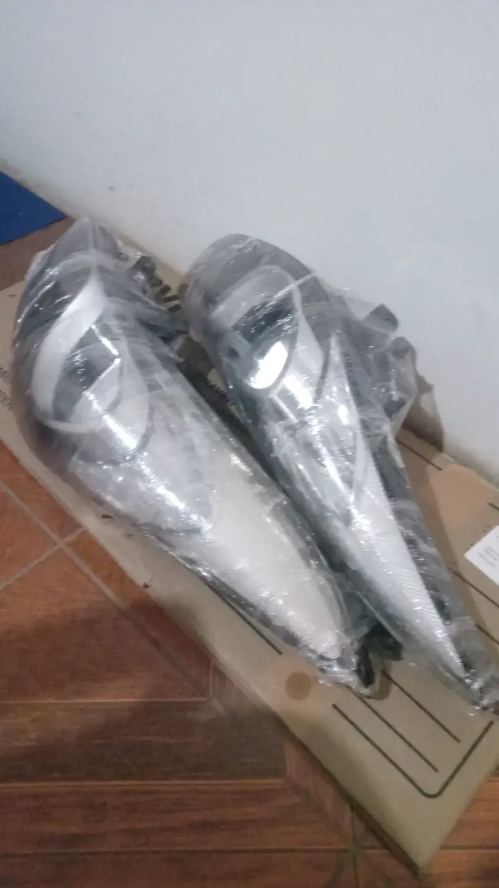 Par de focos delanteros para Elantra 2011/2013 - 3