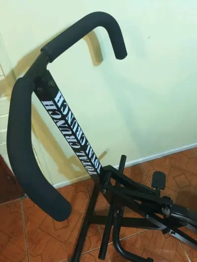 Maquina de ejercicio - miniatura 1