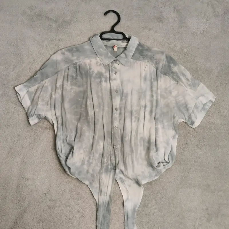 Blusa tie-dye gris claro - 2