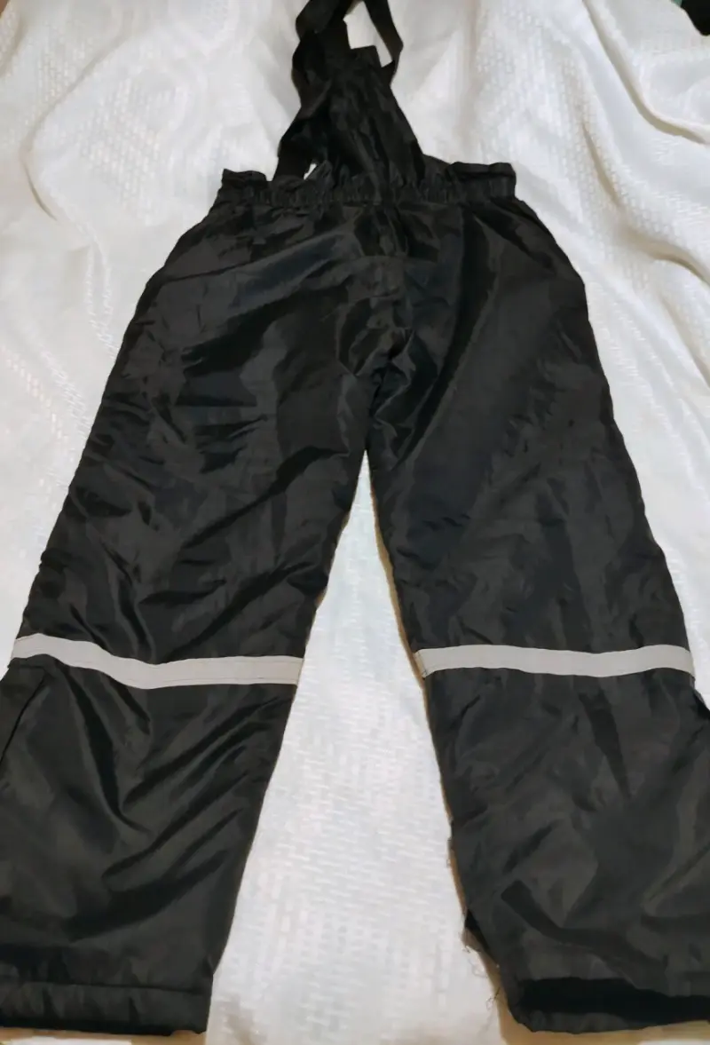 Pantalón impermeable negro - 1
