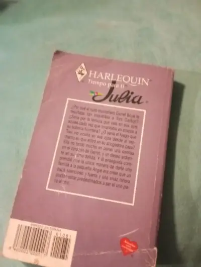 Novela Harlequin Julia - El Anillo de la Felicidad - miniatura 2