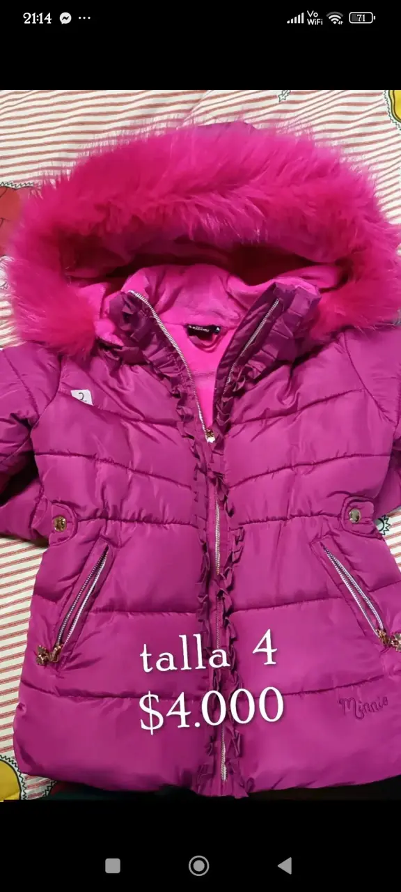 Abrigo infantil fucsia Minnie