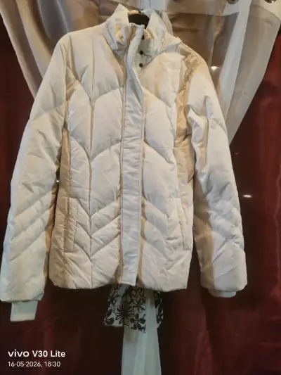 Chaqueta de invierno blanca - miniatura 2