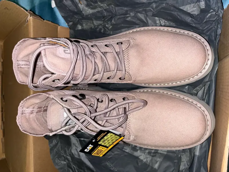 Botas CAT 39 nuevas - 1