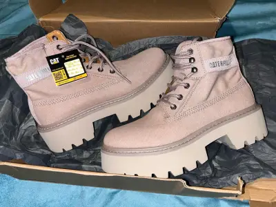 Botas CAT 39 nuevas - miniatura 2