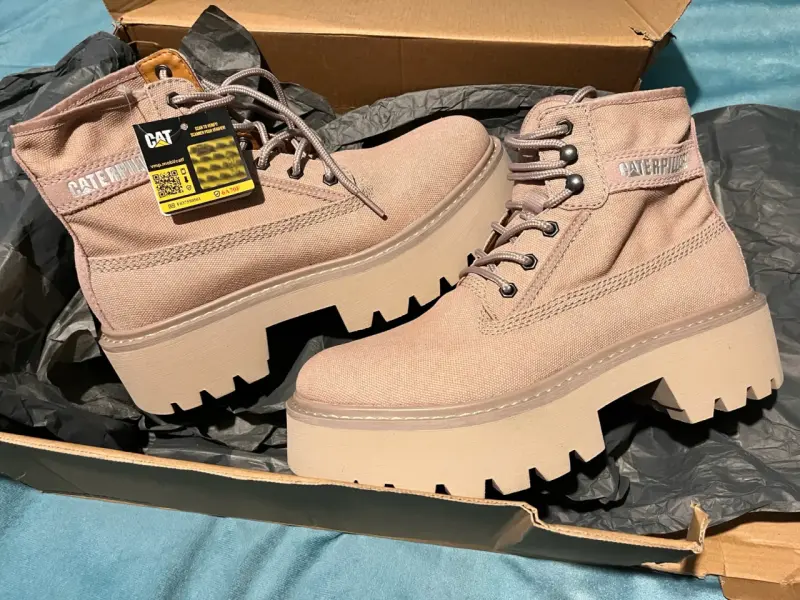 Botas CAT 39 nuevas - 3