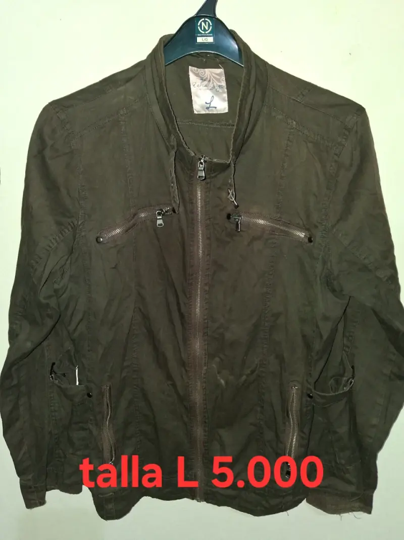 Chaquetas y chaleco Mujer - 2