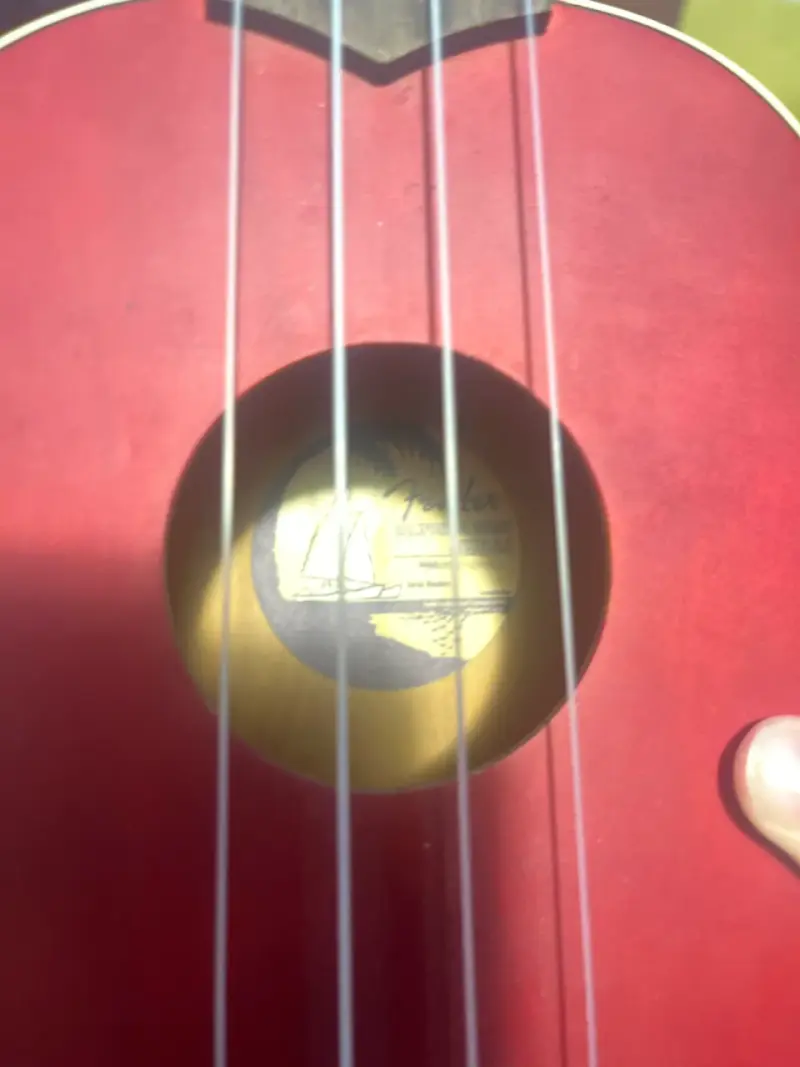 Ukulele soprano fender - 4
