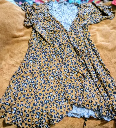 Vestido animal print combinalo con chaqueta - miniatura 2