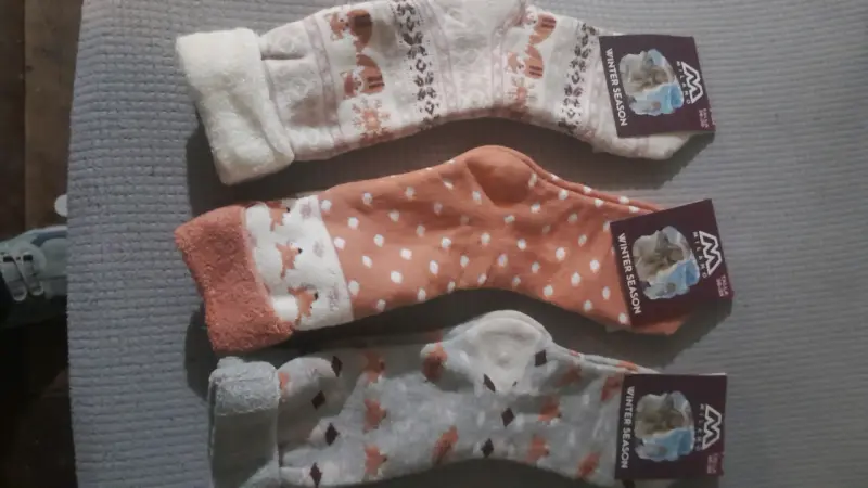 Calcetines de invierno con diseño - 1