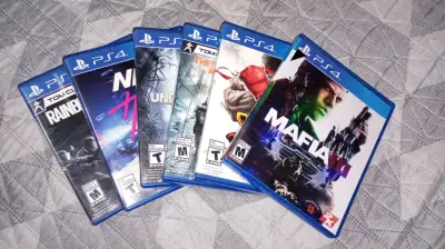 Consola PS4 con juegos incluidos y dos mandos - miniatura 2