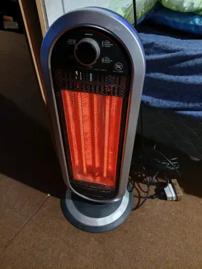 Calefactor eléctrico portátil - miniatura 1
