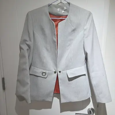 Blazer gris elegante de mujer - miniatura 1