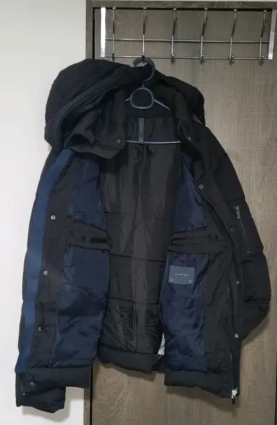 Chaqueta Zara negra acolchada - miniatura 5