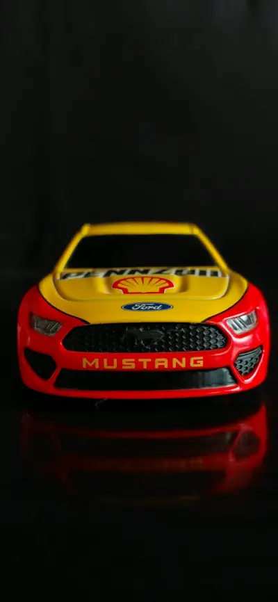 Ford Mustang Nascar, coleccion shell - miniatura 4