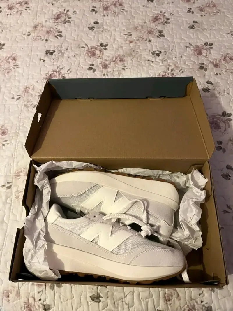Zapatillas New Balance blancas - 2