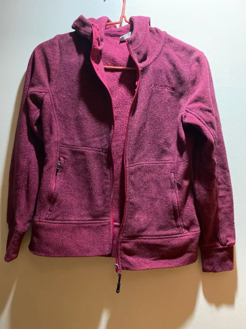 Chaqueta peluda negra - 5