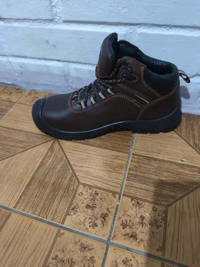 Botas de seguridad - miniatura 2