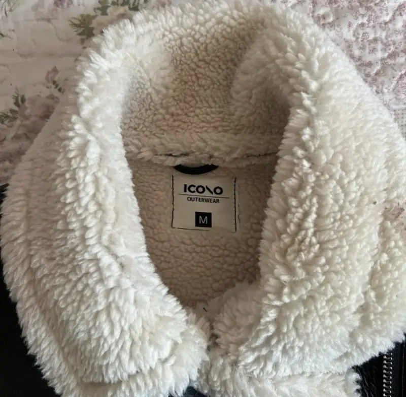 Chaqueta efecto cuero sin mangas con chiporro - 3
