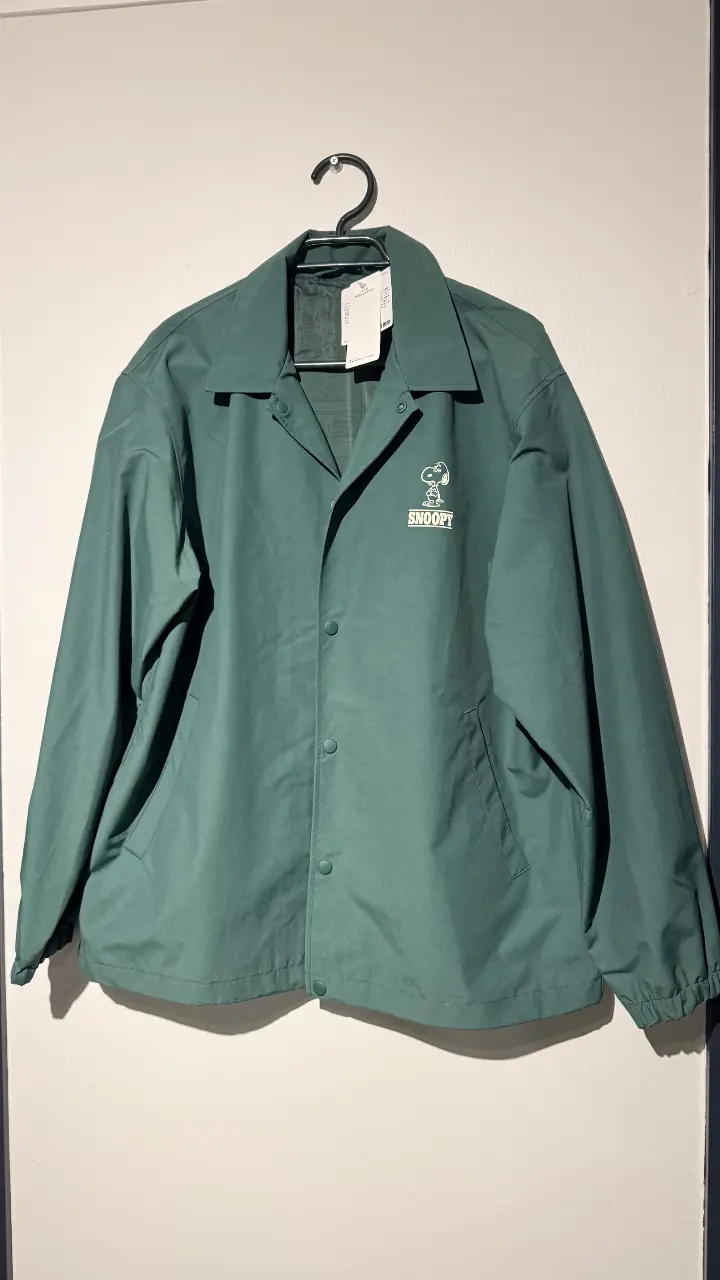 Chaqueta UNIQLO Snoopy 2026 - 1