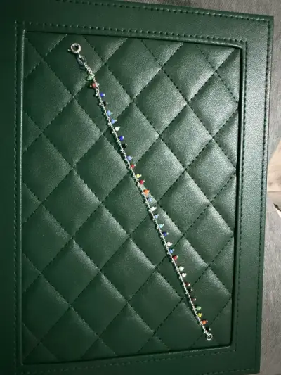 Pulsera de plata con colgantes coloridos - miniatura 3