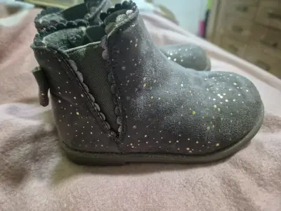 Botines de niña con diseño de puntos - miniatura 2