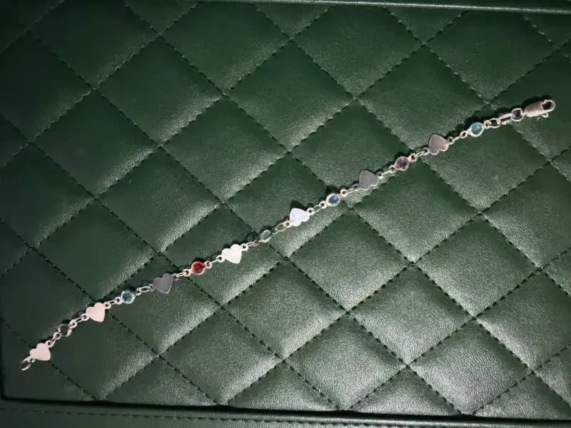 Pulsera de corazones plateada - 3