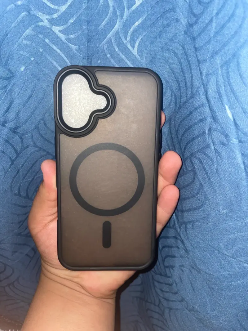 Funda protectora para iPhone 16 - 2