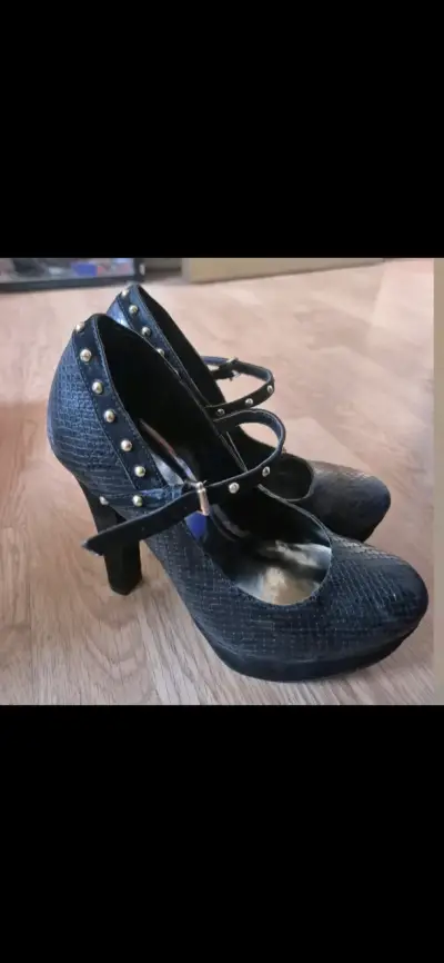 Tacones altos - miniatura 6