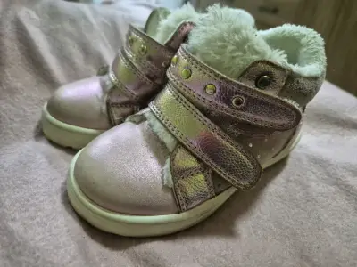 Botines rosados para niña - miniatura 3