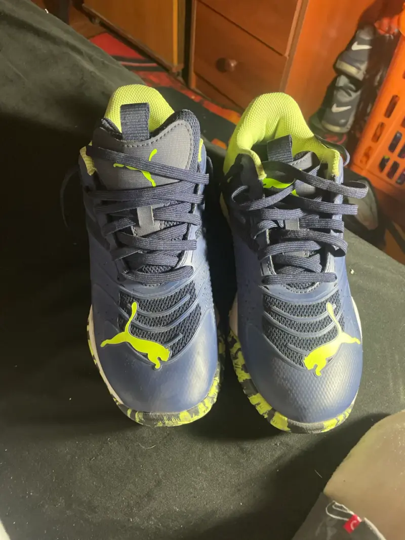 Zapatillas deportivas azul y verde - 1
