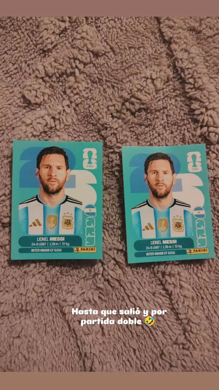 Set de láminas Panini Messi