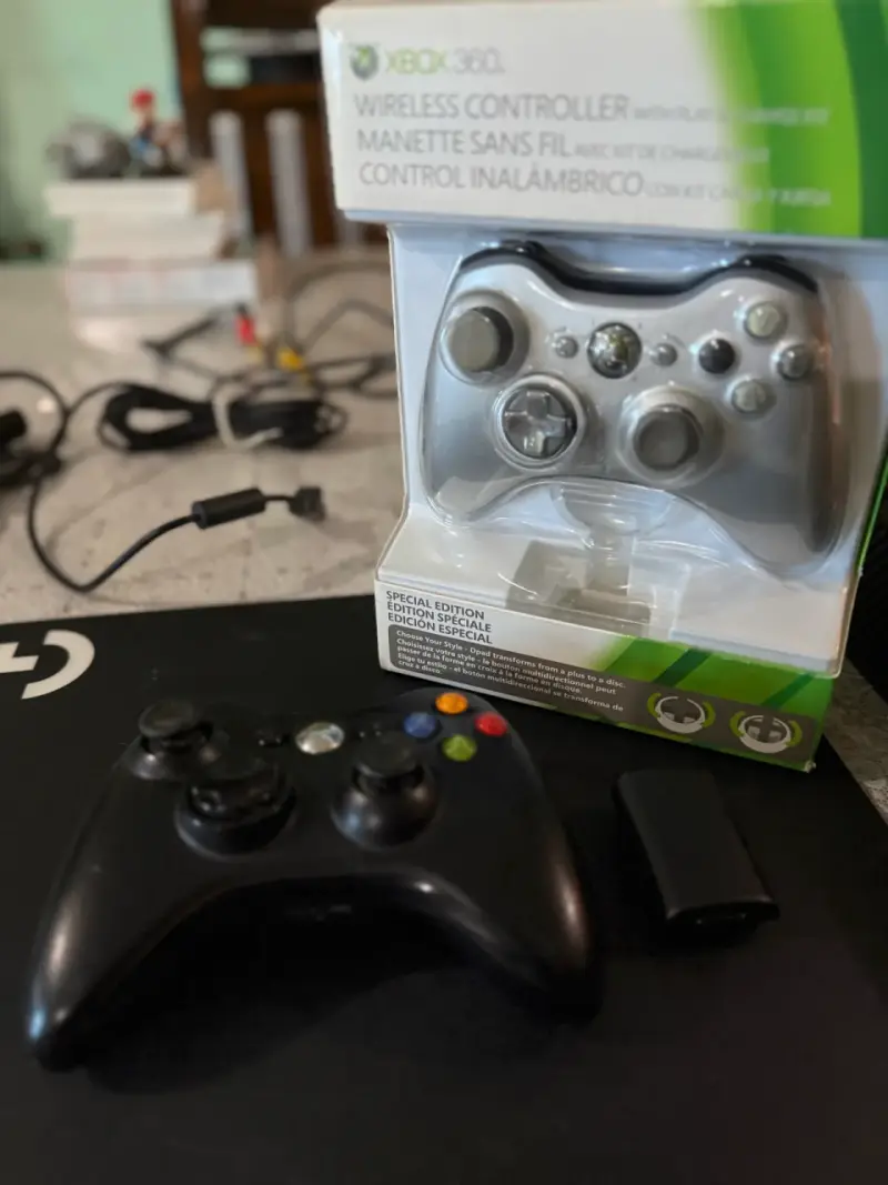 Xbox 360 Super Slim 4gb + Kinect + Juegos - 3