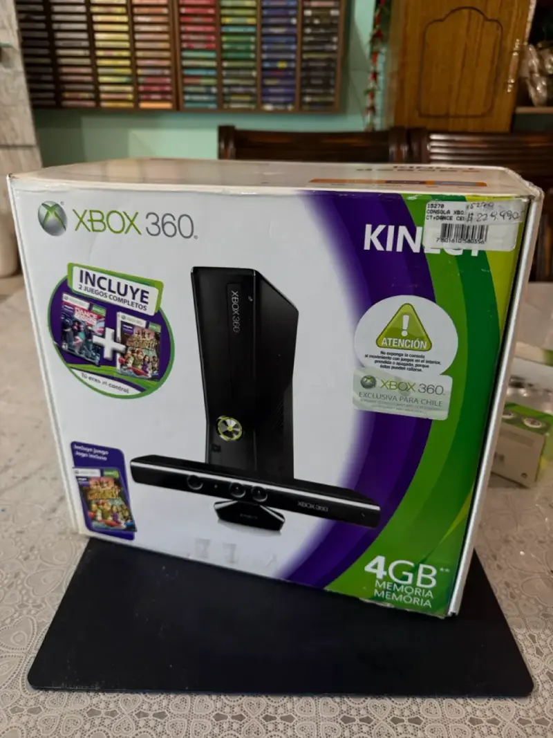 Xbox 360 Super Slim 4gb + Kinect + Juegos - 4