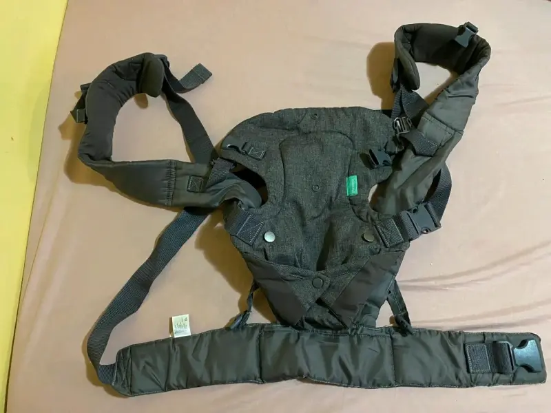 Porte bebé ergonómico negro - 1