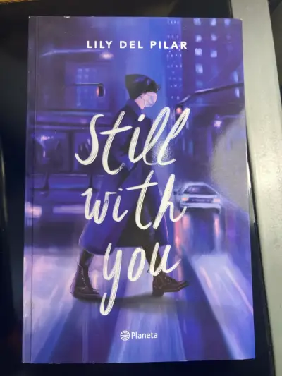 Libro 'Still With You' de Lily Del Pilar - miniatura 1