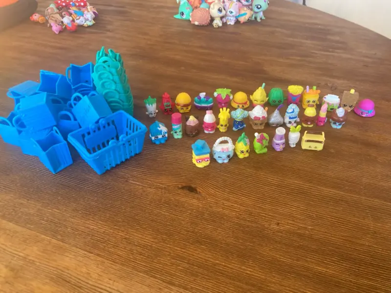 Colección de Shopkins y accesorios