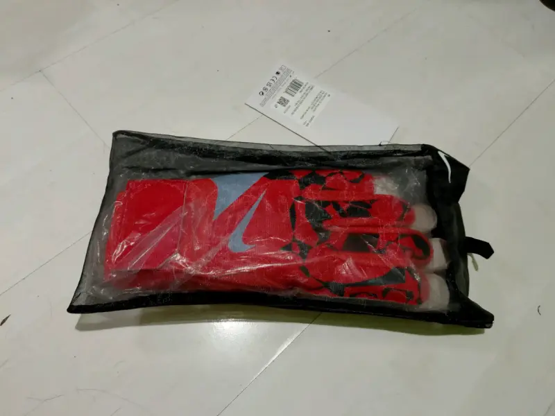 Guantes de arquero Nike Match rojos - 2
