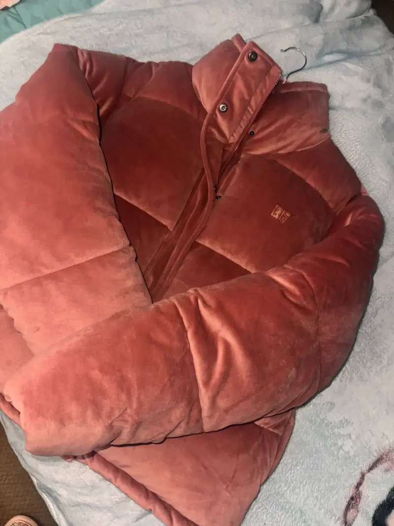 Parka modelo prune rosa talla xxl, perfecto estado - 1